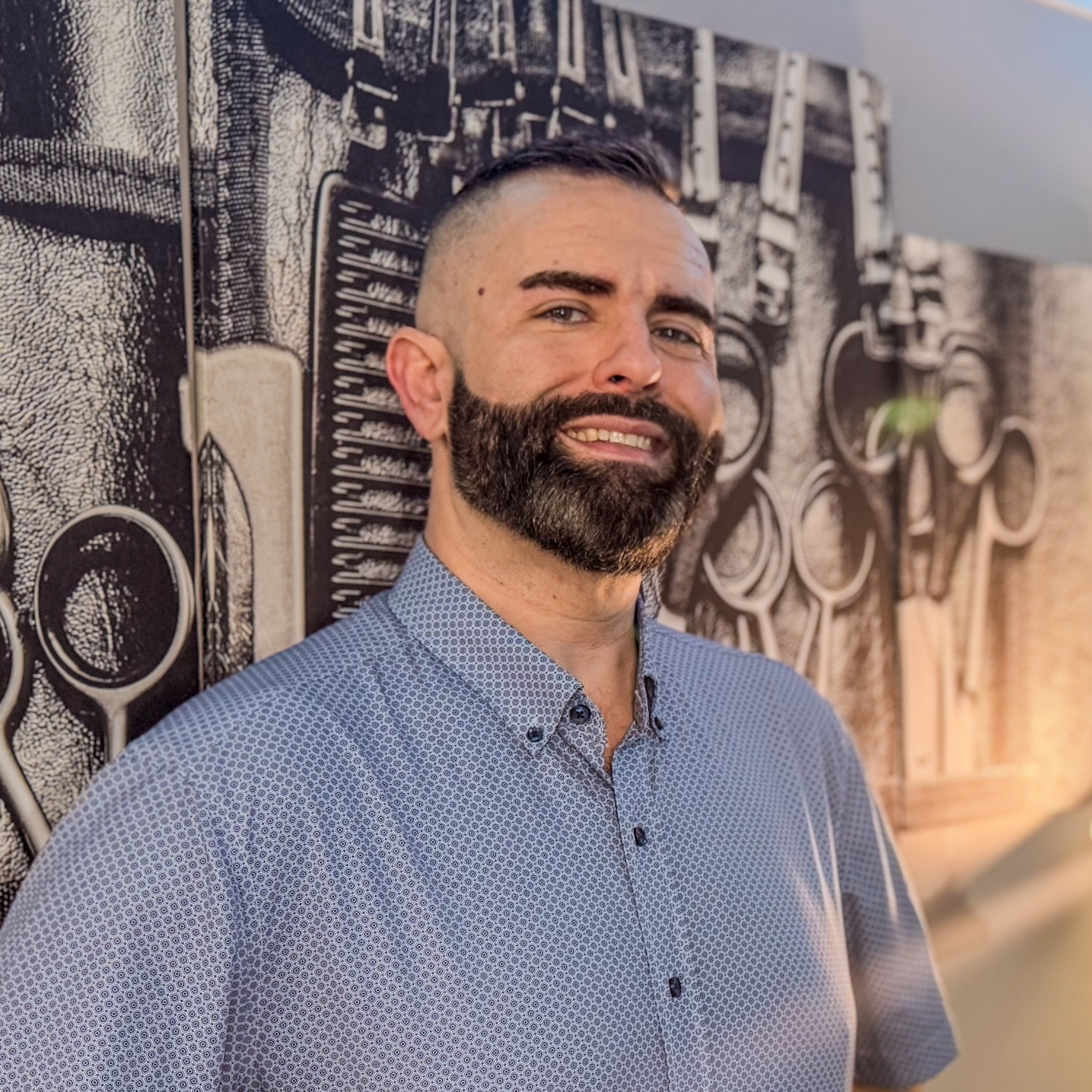 Justin Oldmixon, photographer